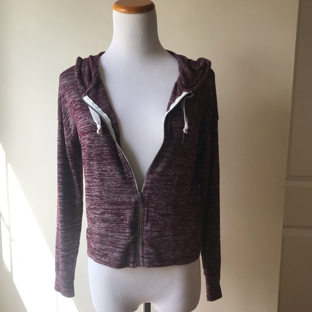 American Eagle hooded sweater